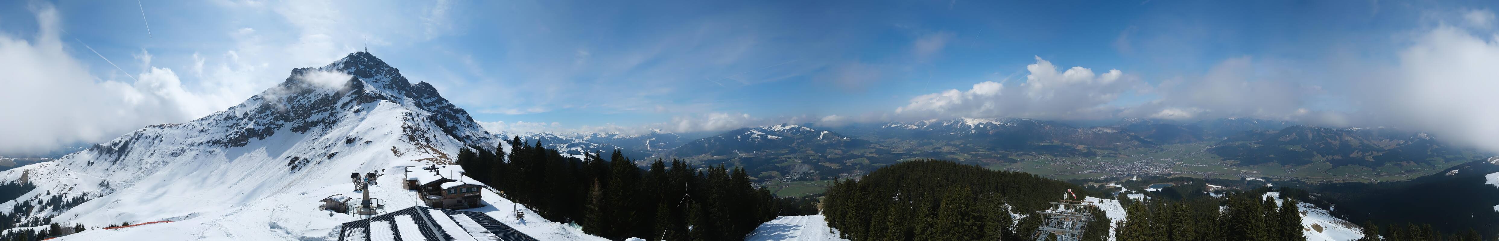 Archived image Webcam St. Johann/Tirol: View from Top Station Harschbichl