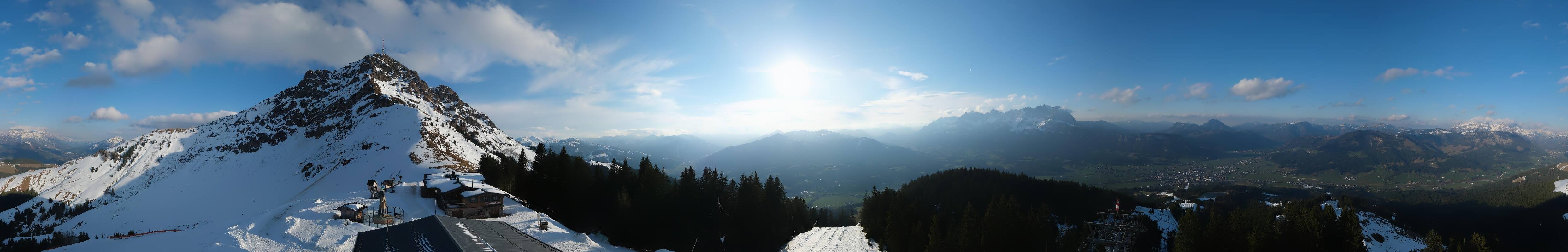 Archived image Webcam St. Johann/Tirol: View from Top Station Harschbichl