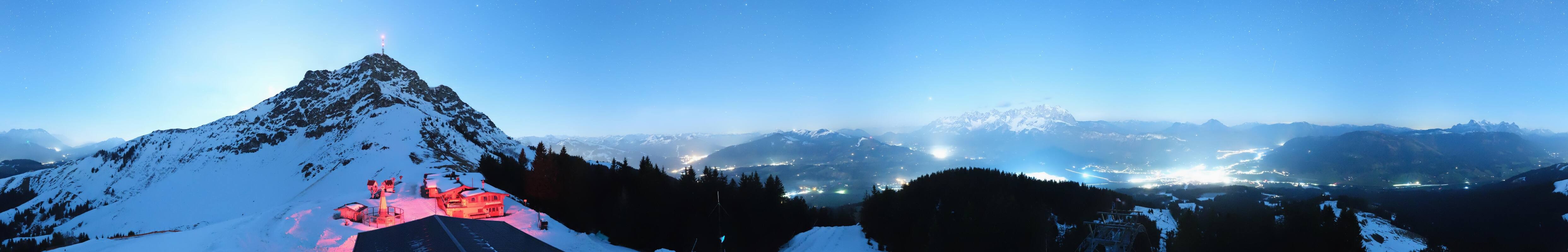 Archiv Foto Webcam St. Johann/Tirol: Blick von der Bergstation Harschbichl