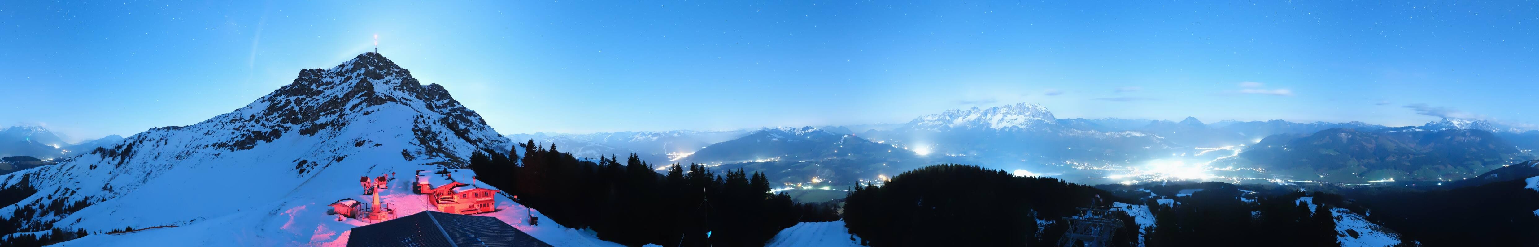 Archiv Foto Webcam St. Johann/Tirol: Blick von der Bergstation Harschbichl