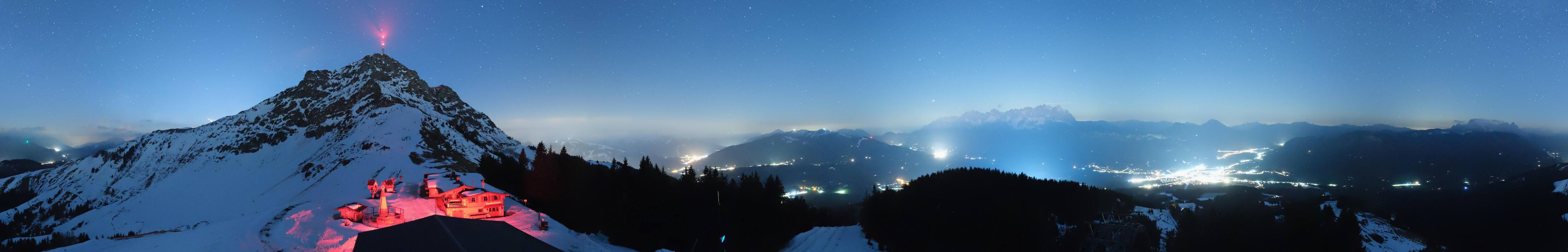 Archiv Foto Webcam St. Johann/Tirol: Blick von der Bergstation Harschbichl
