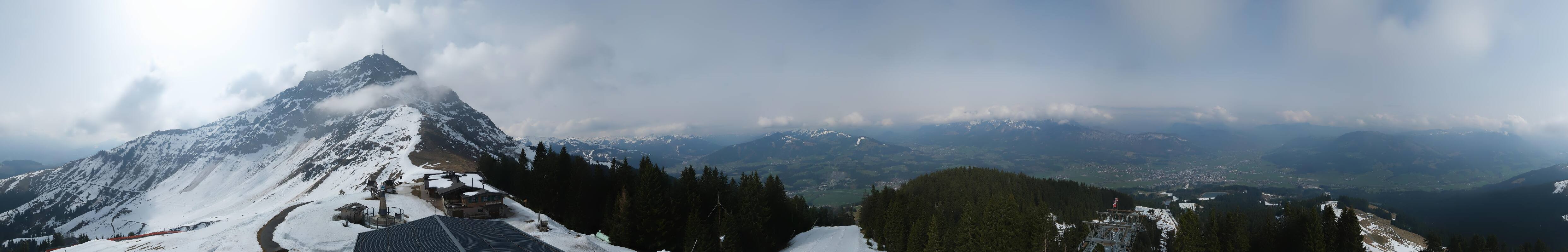 Archived image Webcam St. Johann/Tirol: View from Top Station Harschbichl