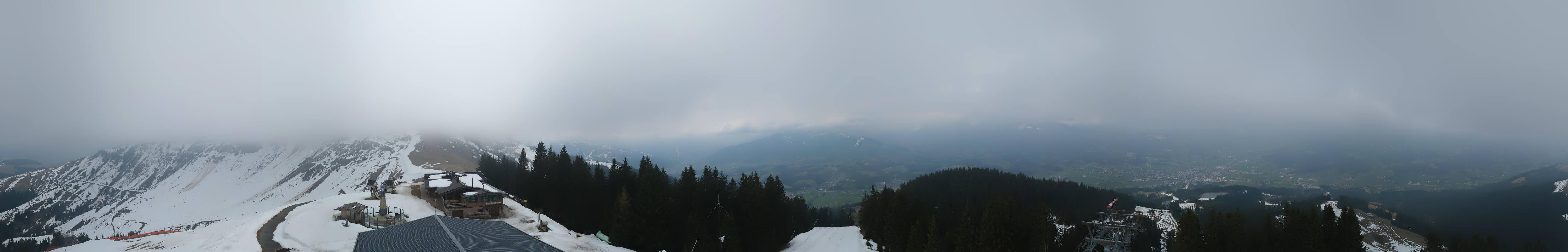 Archived image Webcam St. Johann/Tirol: View from Top Station Harschbichl