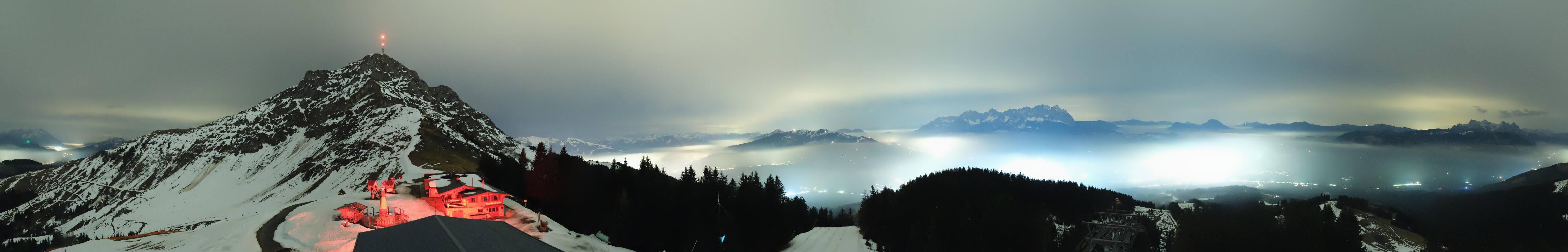 Archived image Webcam St. Johann/Tirol: View from Top Station Harschbichl