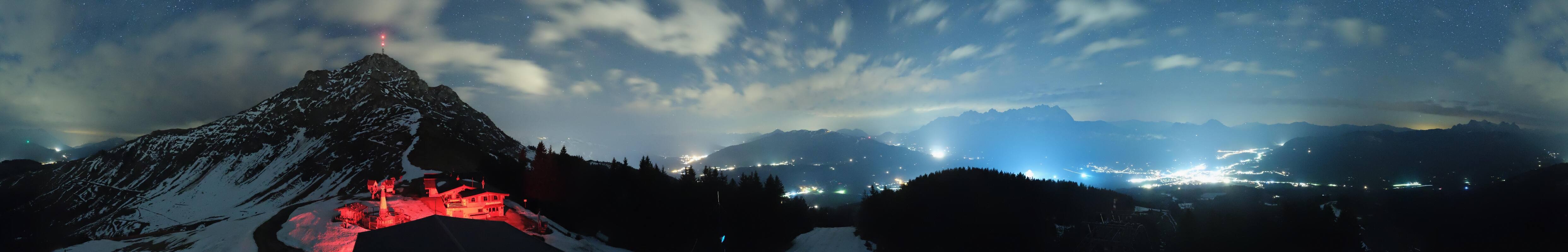 Archiv Foto Webcam St. Johann/Tirol: Blick von der Bergstation Harschbichl