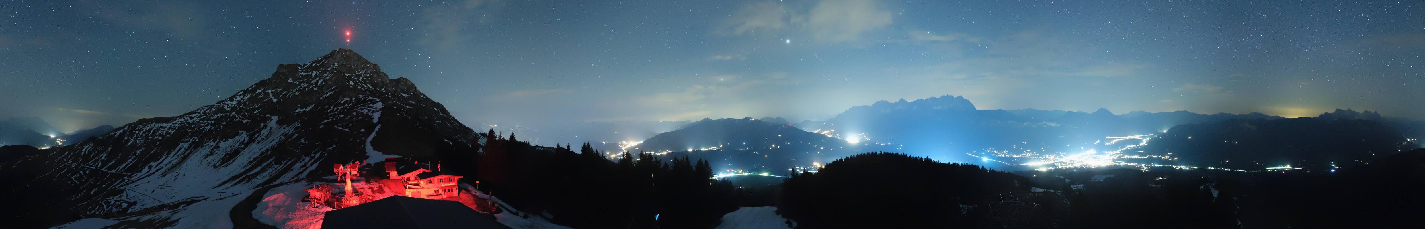 Archiv Foto Webcam St. Johann/Tirol: Blick von der Bergstation Harschbichl