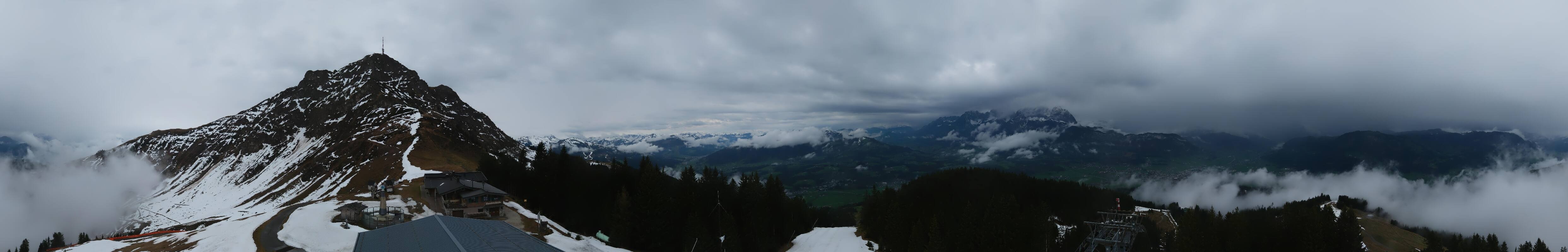 Archived image Webcam St. Johann/Tirol: View from Top Station Harschbichl