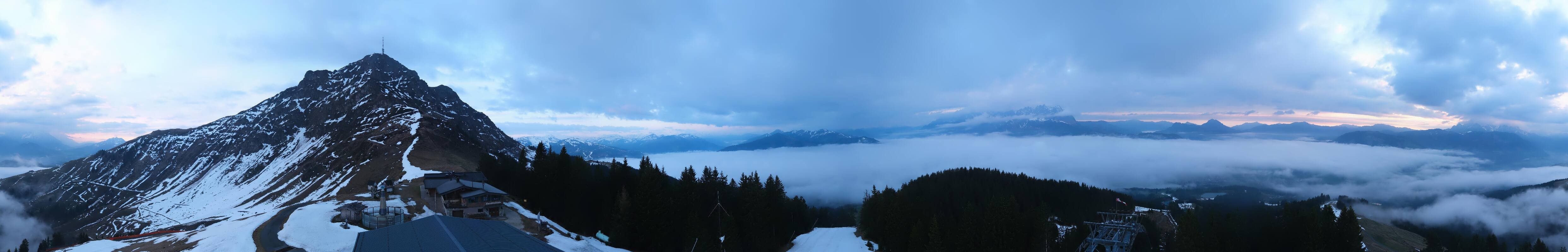 Archiv Foto Webcam St. Johann/Tirol: Blick von der Bergstation Harschbichl