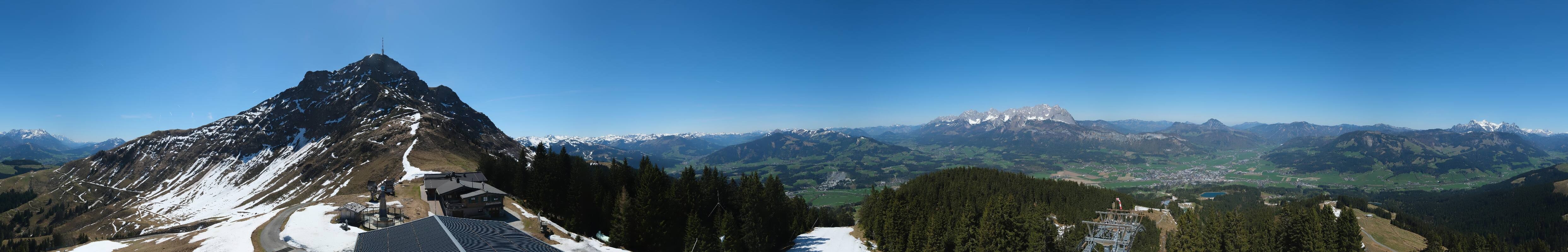 Archived image Webcam St. Johann/Tirol: View from Top Station Harschbichl