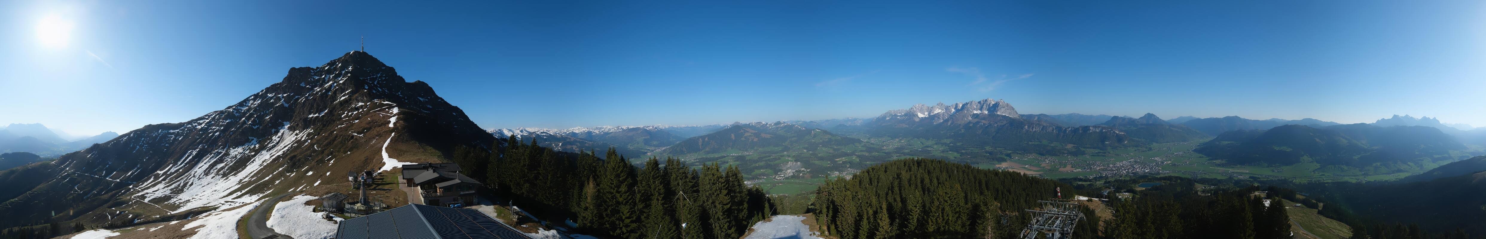 Archived image Webcam St. Johann/Tirol: View from Top Station Harschbichl