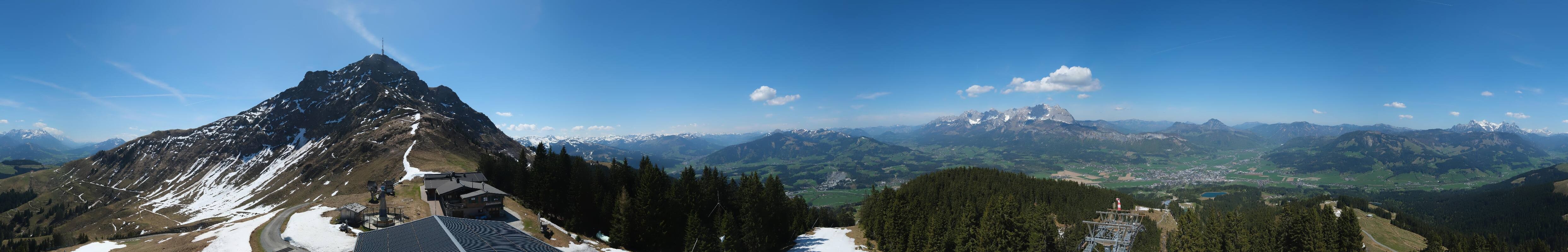 Archived image Webcam St. Johann/Tirol: View from Top Station Harschbichl