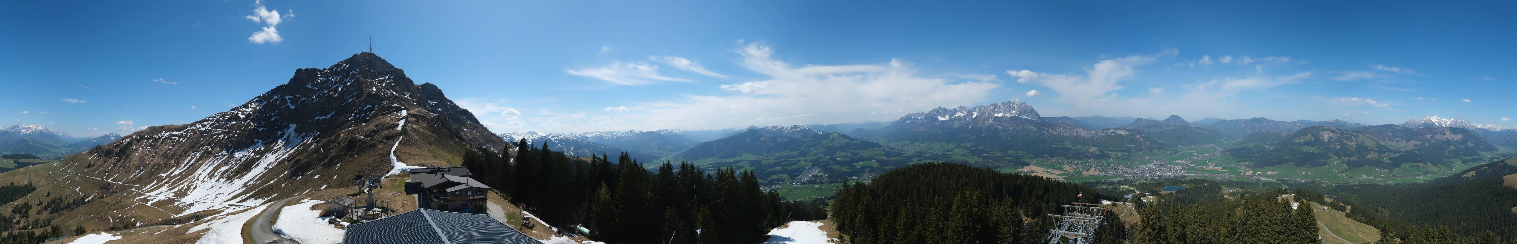 Archiv Foto Webcam St. Johann/Tirol: Blick von der Bergstation Harschbichl