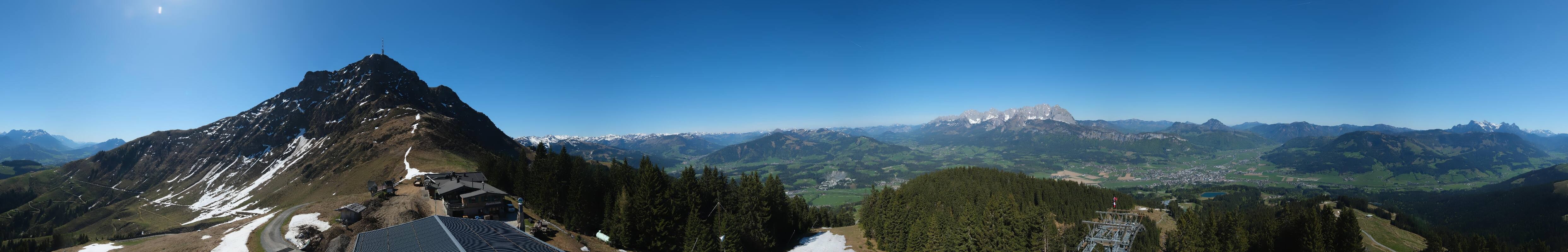 Archiv Foto Webcam St. Johann/Tirol: Blick von der Bergstation Harschbichl