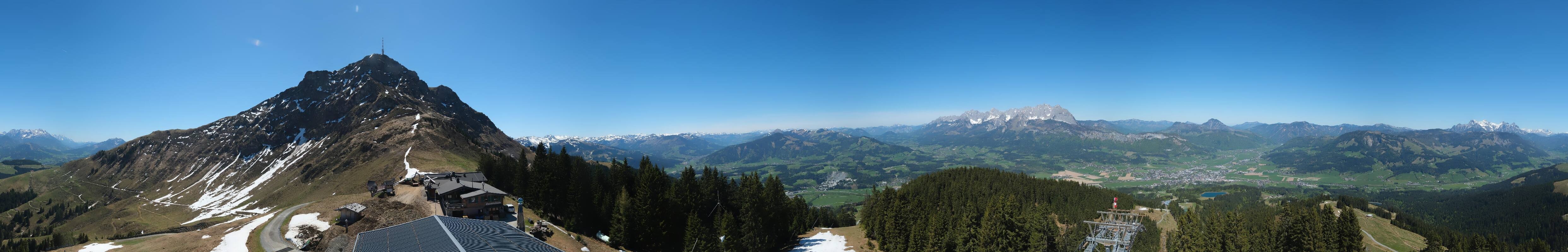 Archiv Foto Webcam St. Johann/Tirol: Blick von der Bergstation Harschbichl