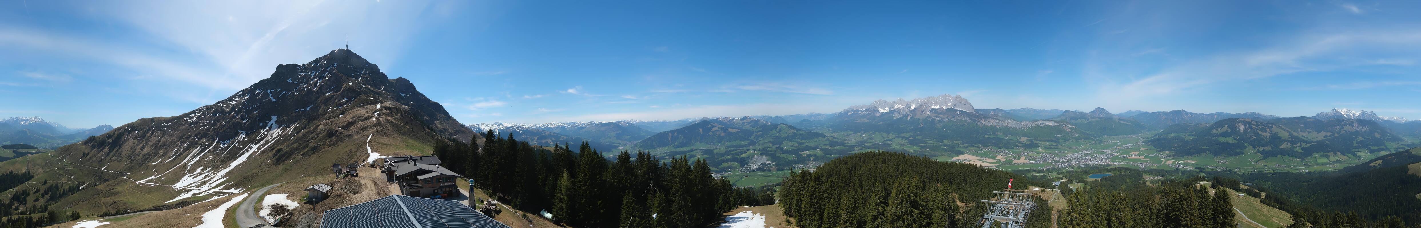 Archived image Webcam St. Johann/Tirol: View from Top Station Harschbichl