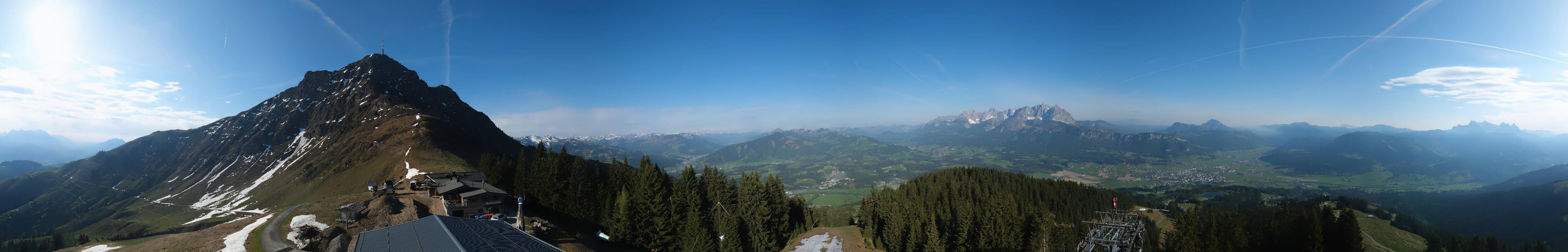 Archived image Webcam St. Johann/Tirol: View from Top Station Harschbichl