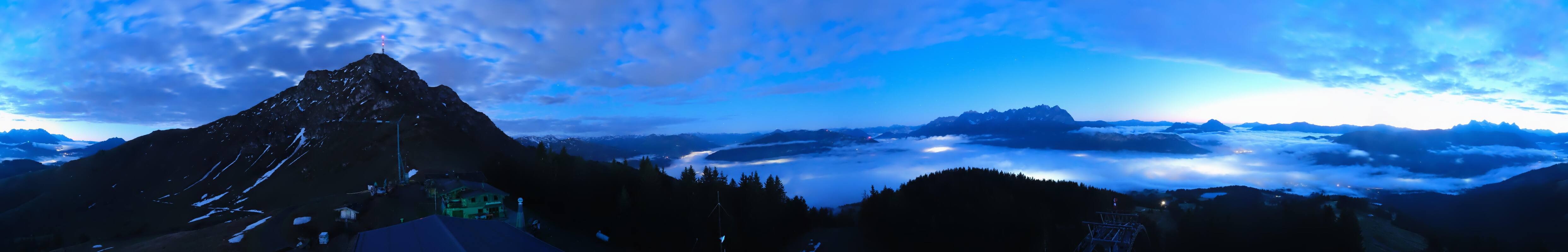 Archiv Foto Webcam St. Johann/Tirol: Blick von der Bergstation Harschbichl