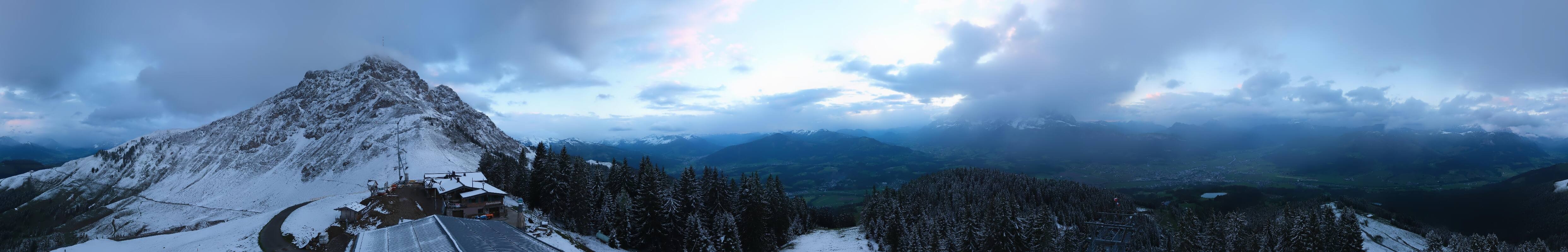 Archived image Webcam St. Johann/Tirol: View from Top Station Harschbichl