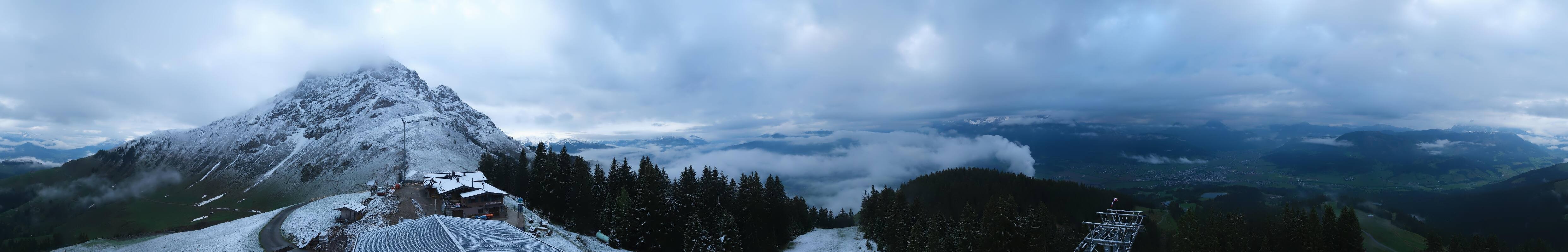Archiv Foto Webcam St. Johann/Tirol: Blick von der Bergstation Harschbichl