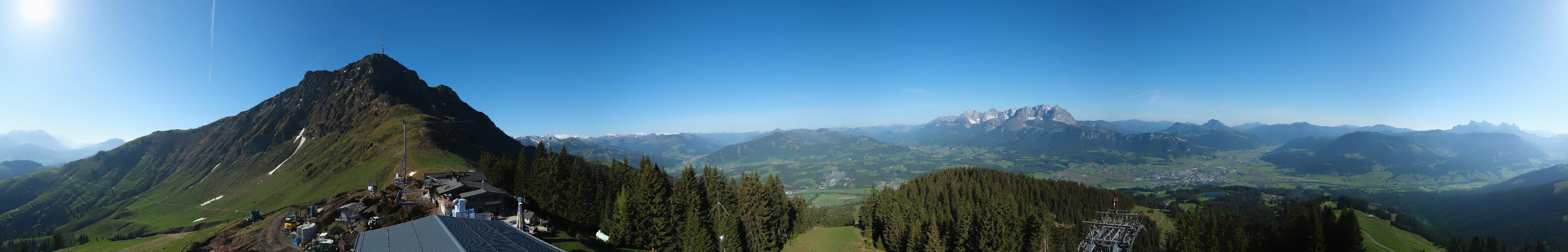 Archiv Foto Webcam St. Johann/Tirol: Blick von der Bergstation Harschbichl