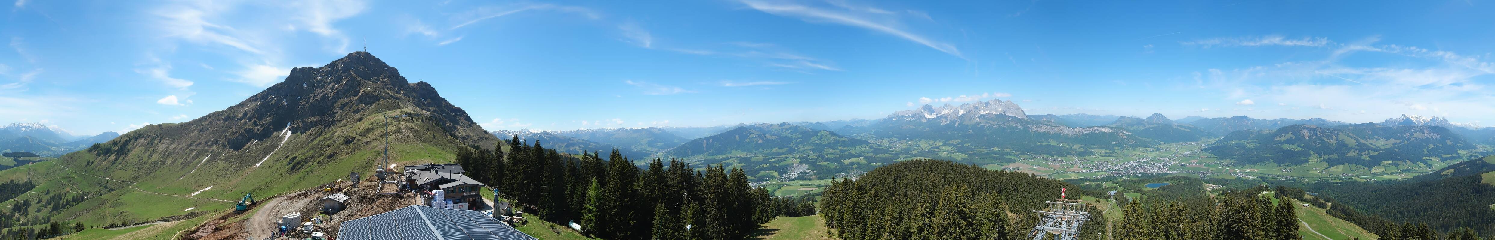 Archiv Foto Webcam St. Johann/Tirol: Blick von der Bergstation Harschbichl