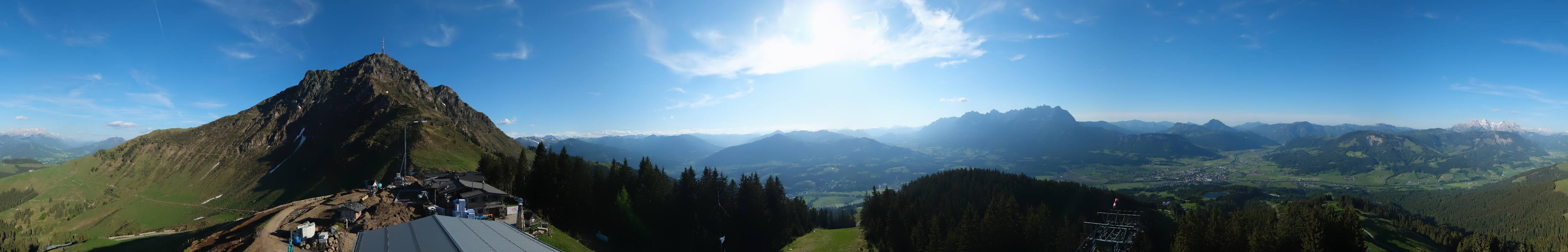 Archiv Foto Webcam St. Johann/Tirol: Blick von der Bergstation Harschbichl