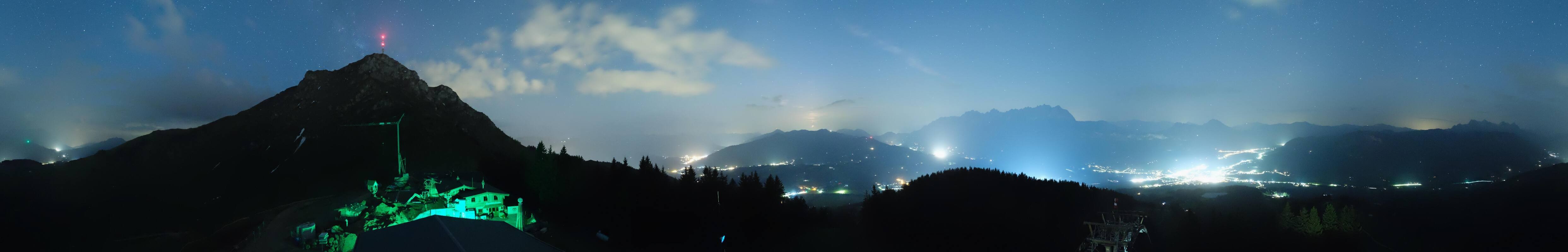 Archiv Foto Webcam St. Johann/Tirol: Blick von der Bergstation Harschbichl