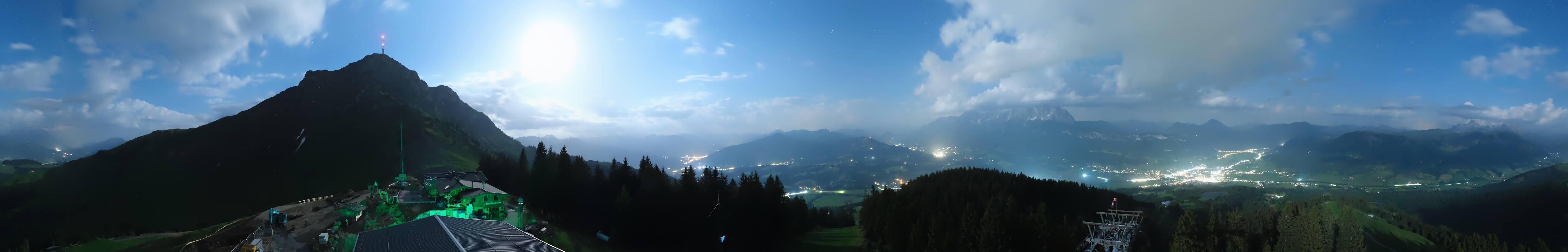 Archiv Foto Webcam St. Johann/Tirol: Blick von der Bergstation Harschbichl
