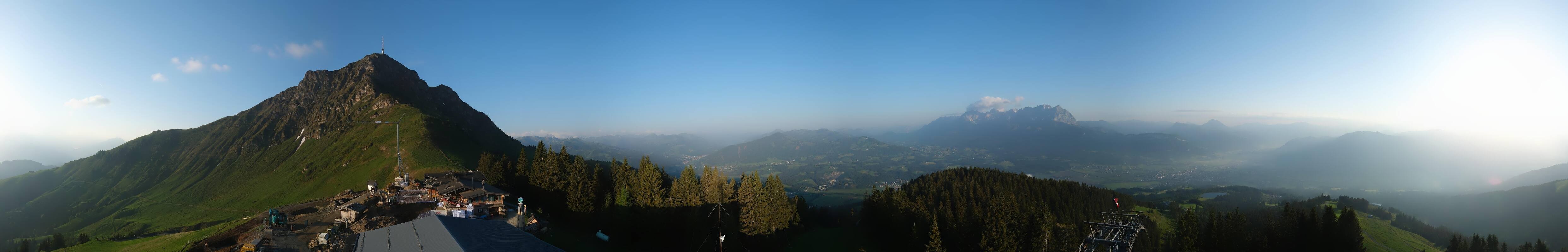 Archiv Foto Webcam St. Johann/Tirol: Blick von der Bergstation Harschbichl