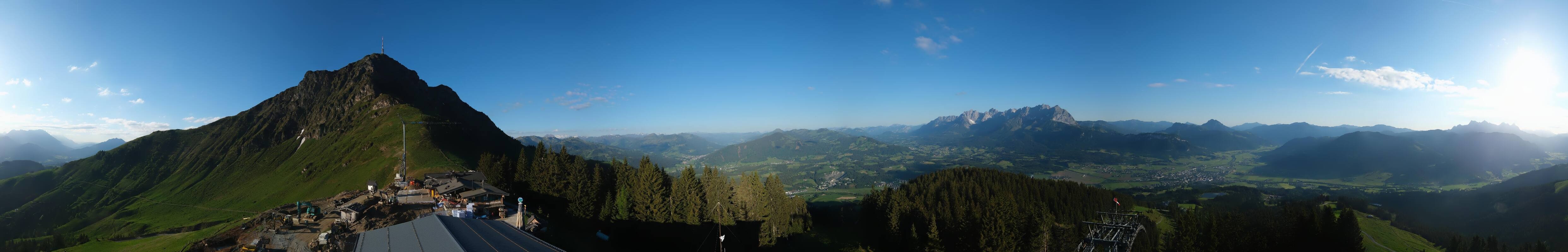 Archiv Foto Webcam St. Johann/Tirol: Blick von der Bergstation Harschbichl