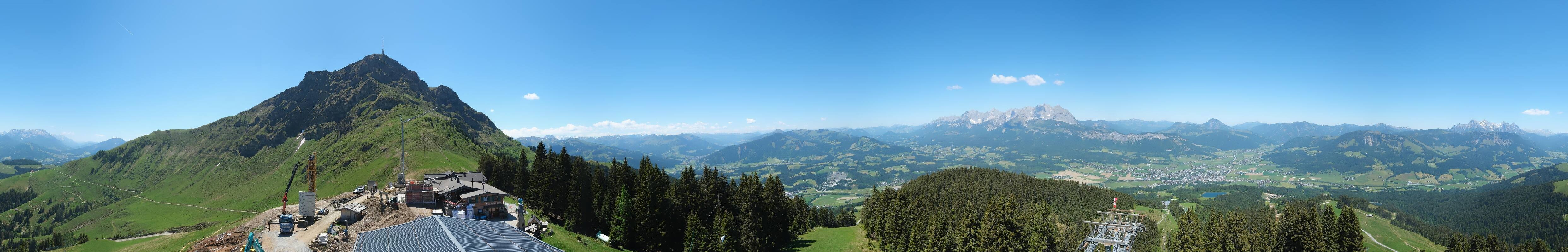 Archiv Foto Webcam St. Johann/Tirol: Blick von der Bergstation Harschbichl