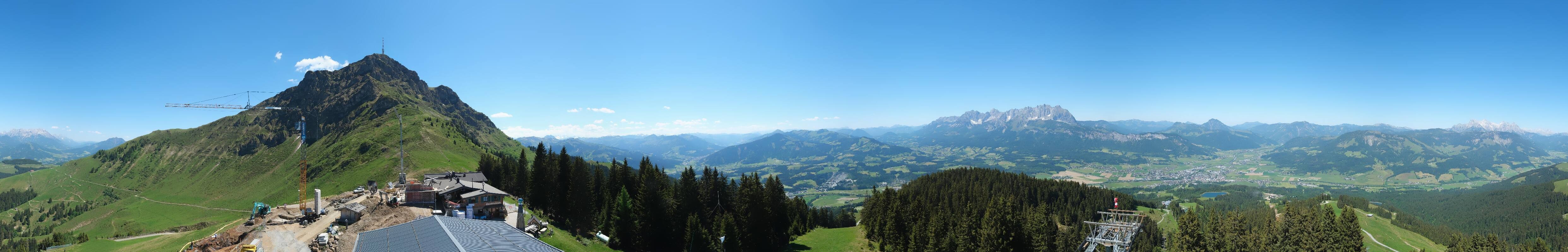Archiv Foto Webcam St. Johann/Tirol: Blick von der Bergstation Harschbichl