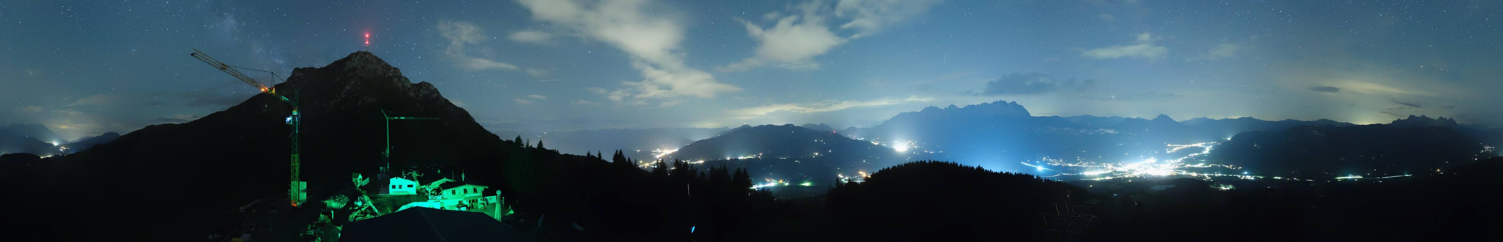 Archiv Foto Webcam St. Johann/Tirol: Blick von der Bergstation Harschbichl