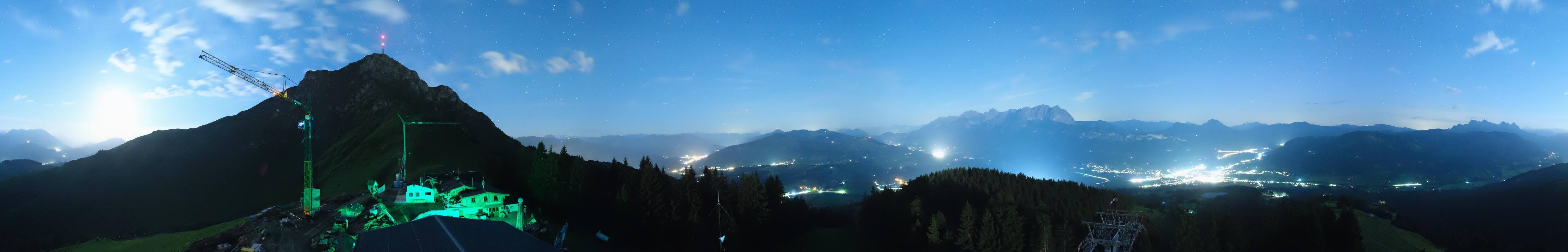 Archiv Foto Webcam St. Johann/Tirol: Blick von der Bergstation Harschbichl