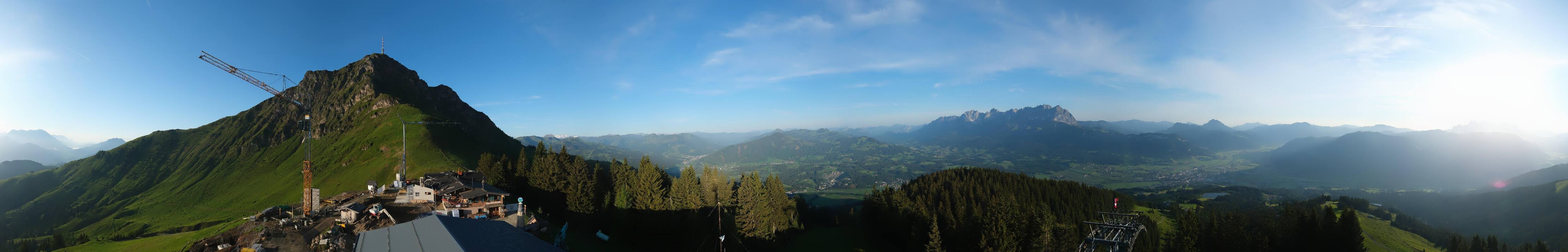 Archiv Foto Webcam St. Johann/Tirol: Blick von der Bergstation Harschbichl