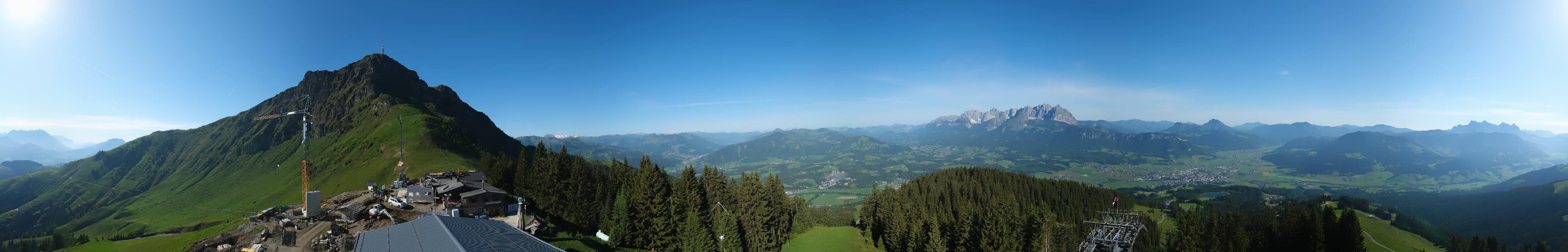Archiv Foto Webcam St. Johann/Tirol: Blick von der Bergstation Harschbichl