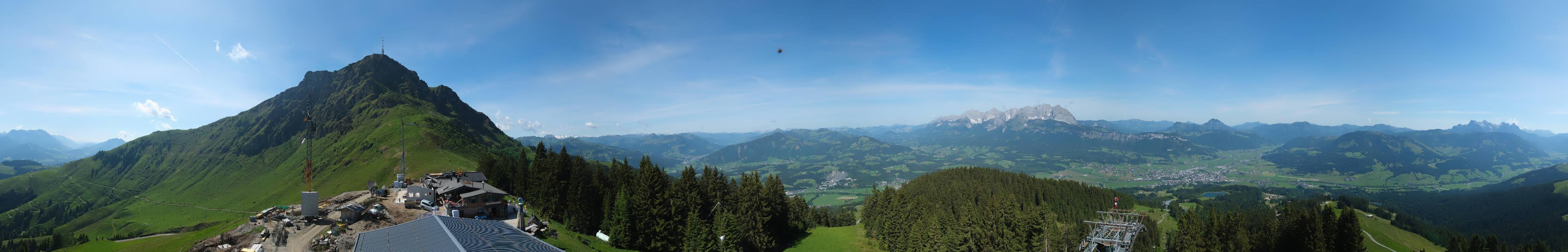 Archiv Foto Webcam St. Johann/Tirol: Blick von der Bergstation Harschbichl