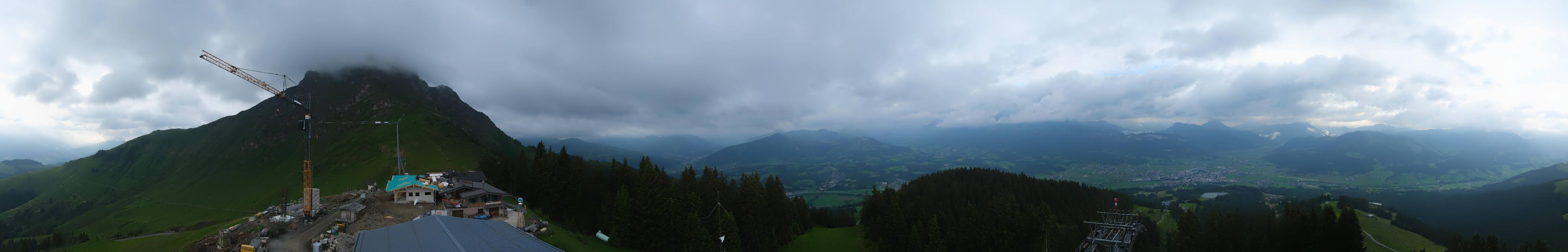 Archiv Foto Webcam St. Johann/Tirol: Blick von der Bergstation Harschbichl