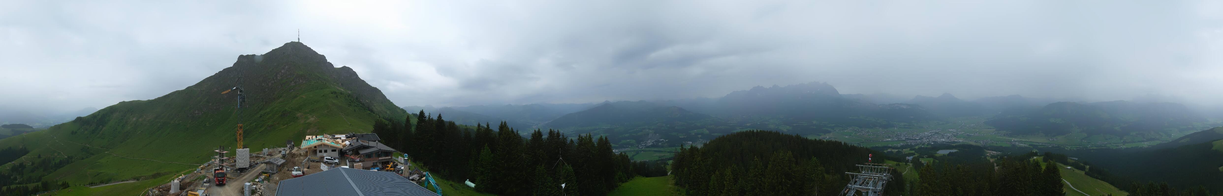 Archiv Foto Webcam St. Johann/Tirol: Blick von der Bergstation Harschbichl