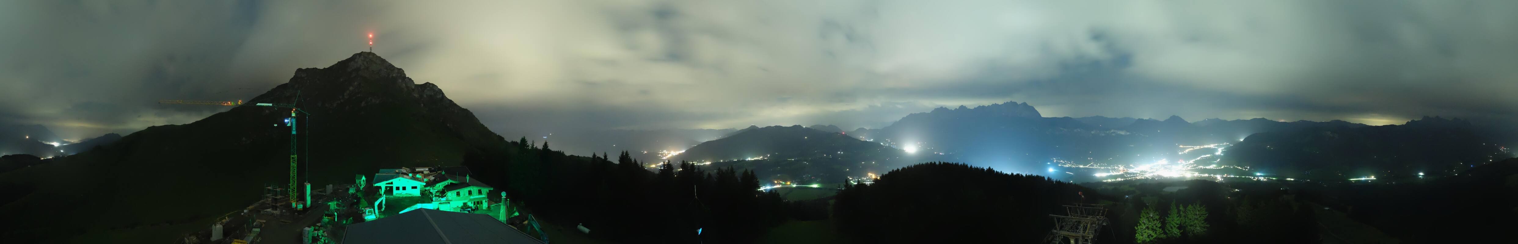Archiv Foto Webcam St. Johann/Tirol: Blick von der Bergstation Harschbichl