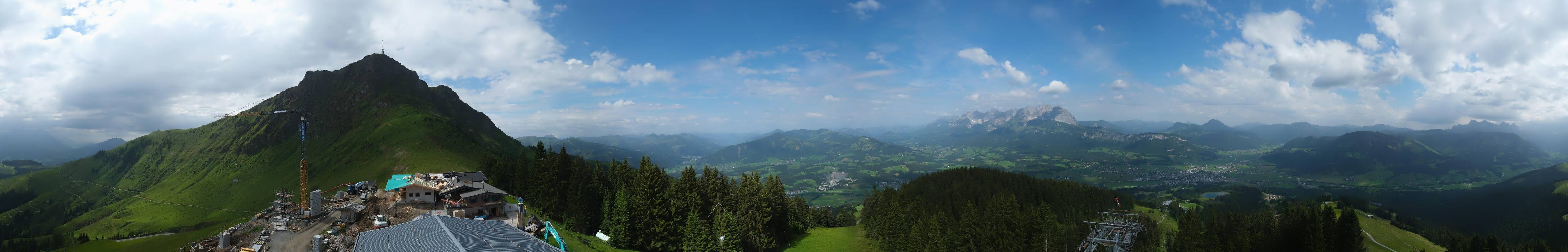 Archiv Foto Webcam St. Johann/Tirol: Blick von der Bergstation Harschbichl