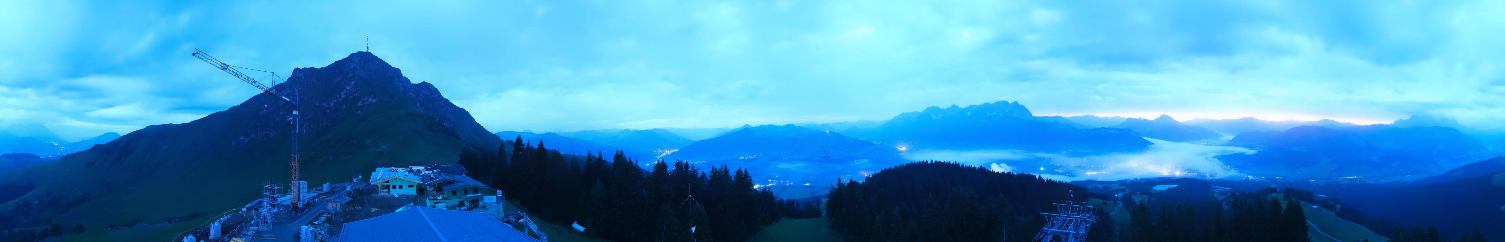 Archiv Foto Webcam St. Johann/Tirol: Blick von der Bergstation Harschbichl