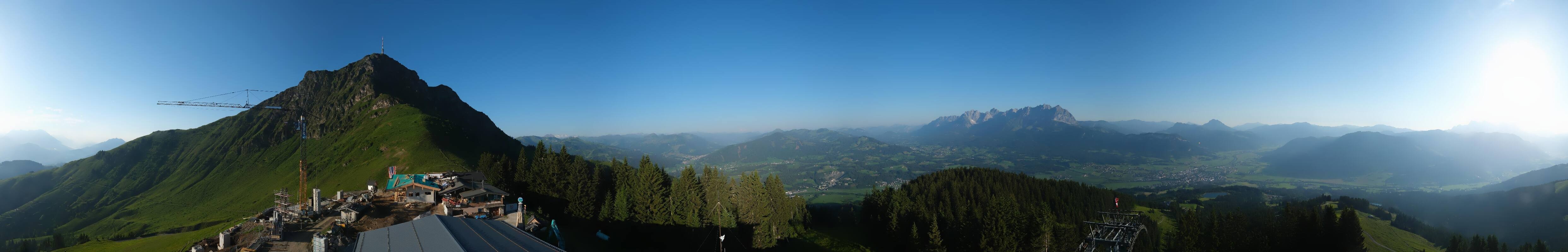 Archiv Foto Webcam St. Johann/Tirol: Blick von der Bergstation Harschbichl