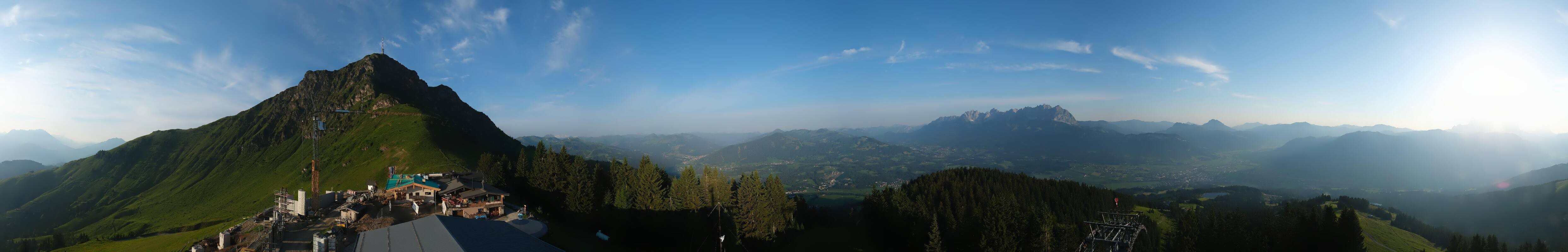 Archiv Foto Webcam St. Johann/Tirol: Blick von der Bergstation Harschbichl