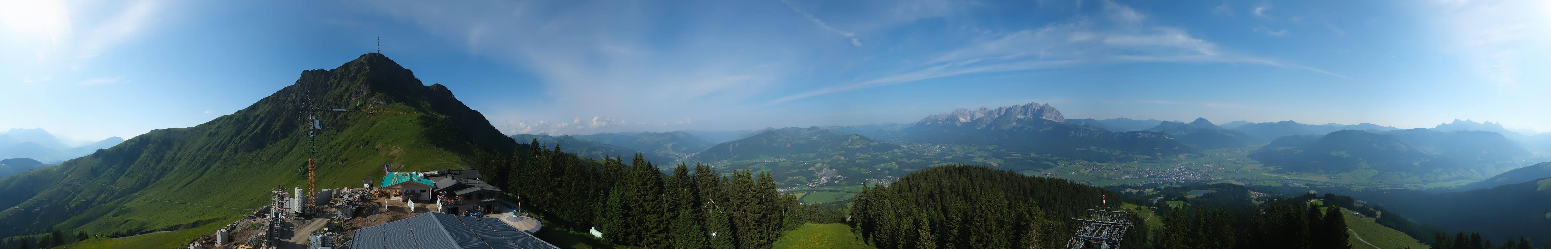 Archiv Foto Webcam St. Johann/Tirol: Blick von der Bergstation Harschbichl