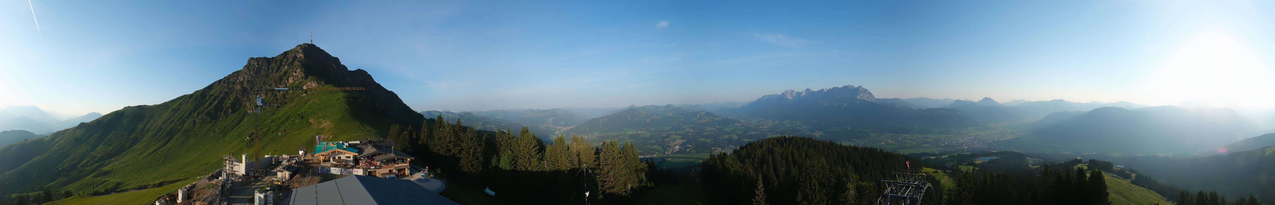 Archiv Foto Webcam St. Johann/Tirol: Blick von der Bergstation Harschbichl