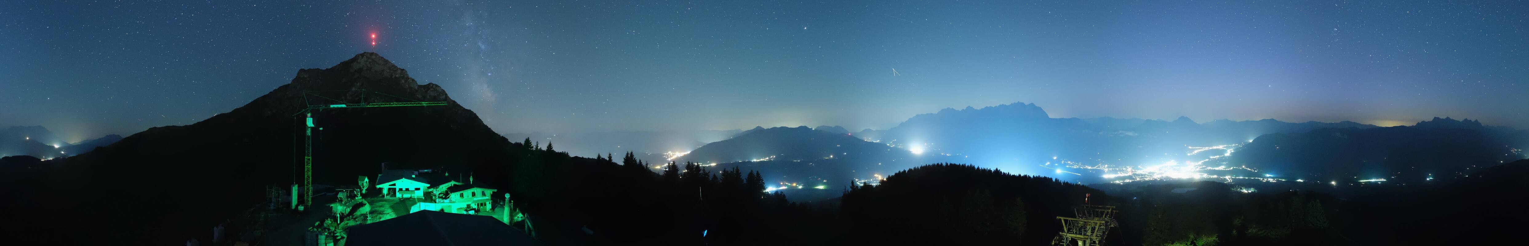 Archived image Webcam St. Johann/Tirol: View from Top Station Harschbichl