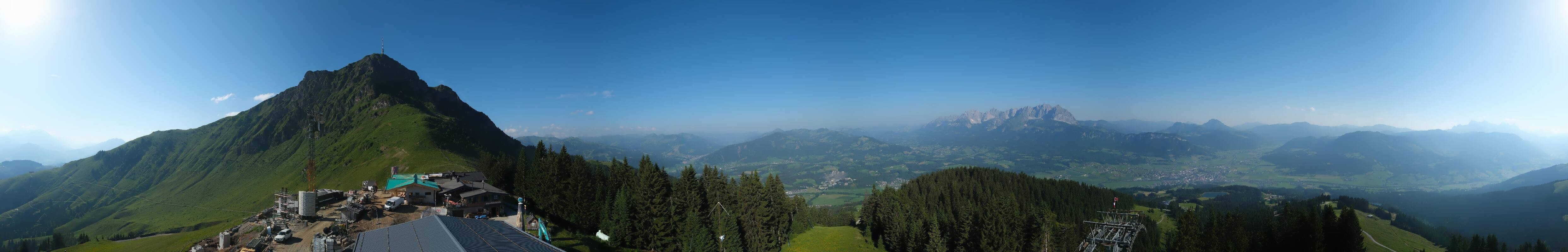 Archived image Webcam St. Johann/Tirol: View from Top Station Harschbichl