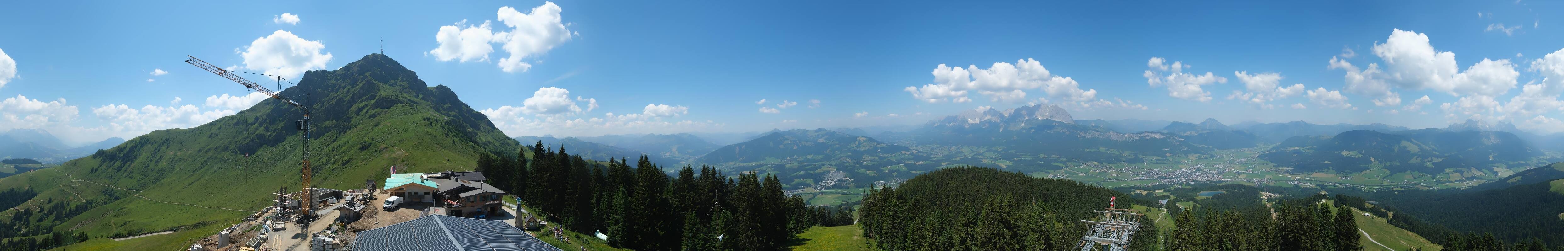 Archived image Webcam St. Johann/Tirol: View from Top Station Harschbichl
