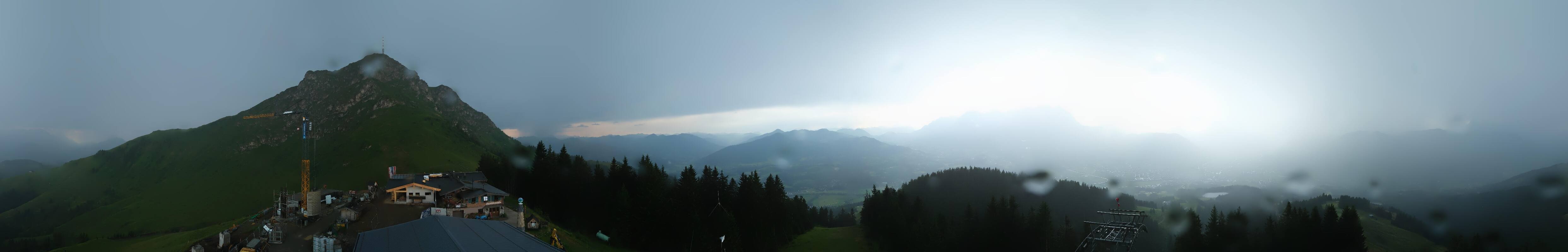 Archiv Foto Webcam St. Johann/Tirol: Blick von der Bergstation Harschbichl